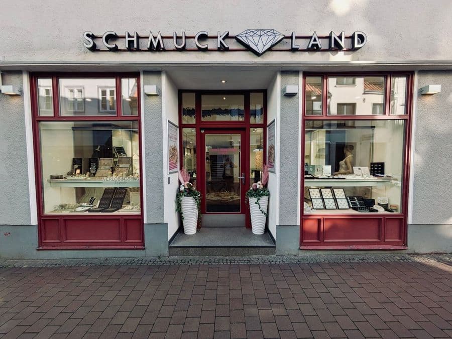 Schmuck Land