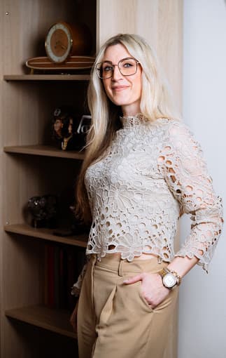 Heuser GmbH - Uhren Schmuck Optik – Foto 2